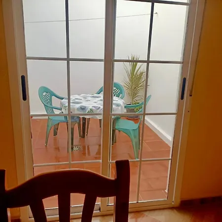Adosado Con Azotea Andaluza Y Patio, Junto A La Playa Isla Cristina